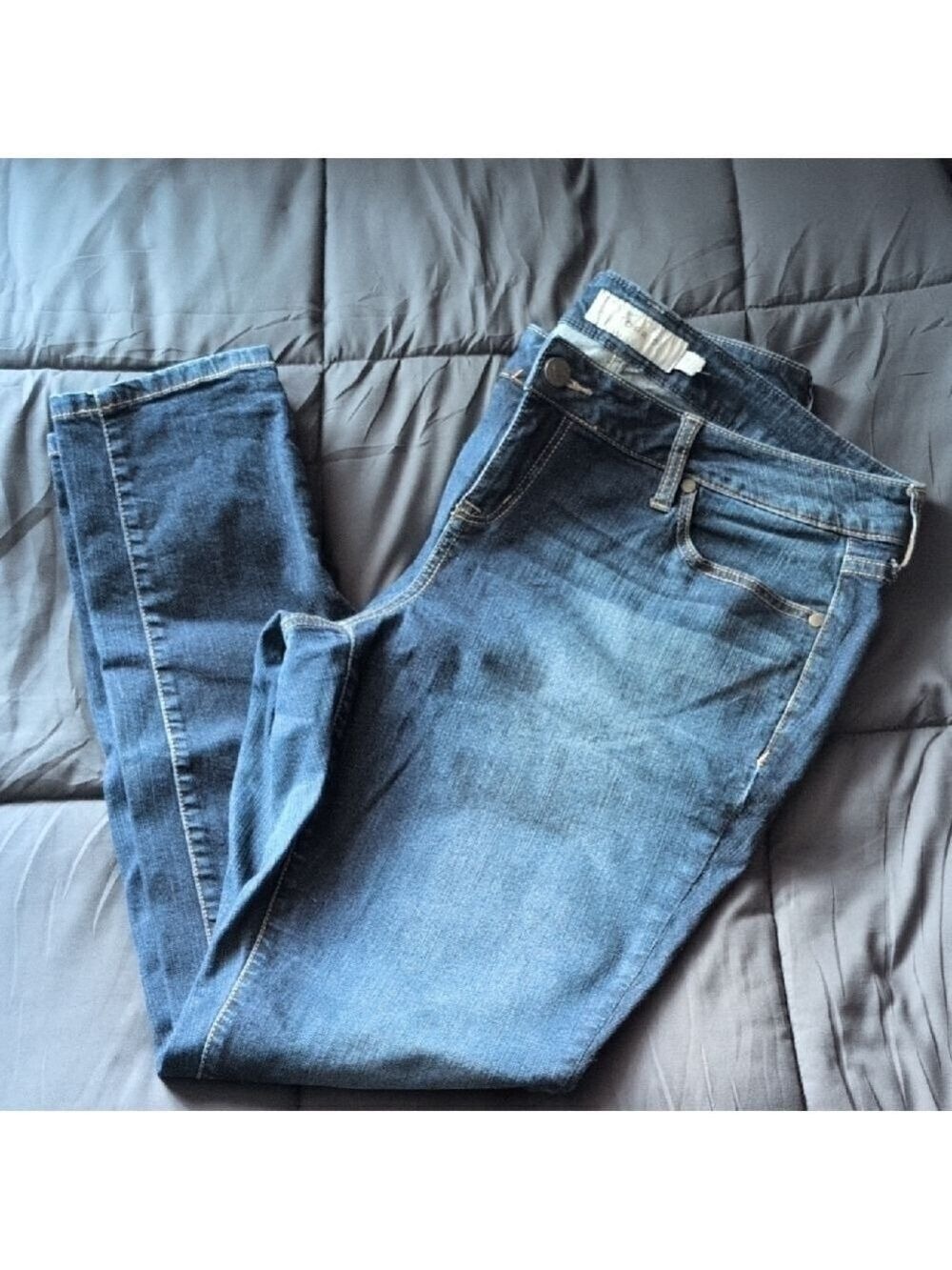14 • Torrid • Medium Blue Skinny Jeans